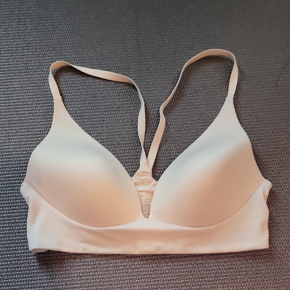 Light Pink Wireless Smooth 34C Victorias Secret Bra